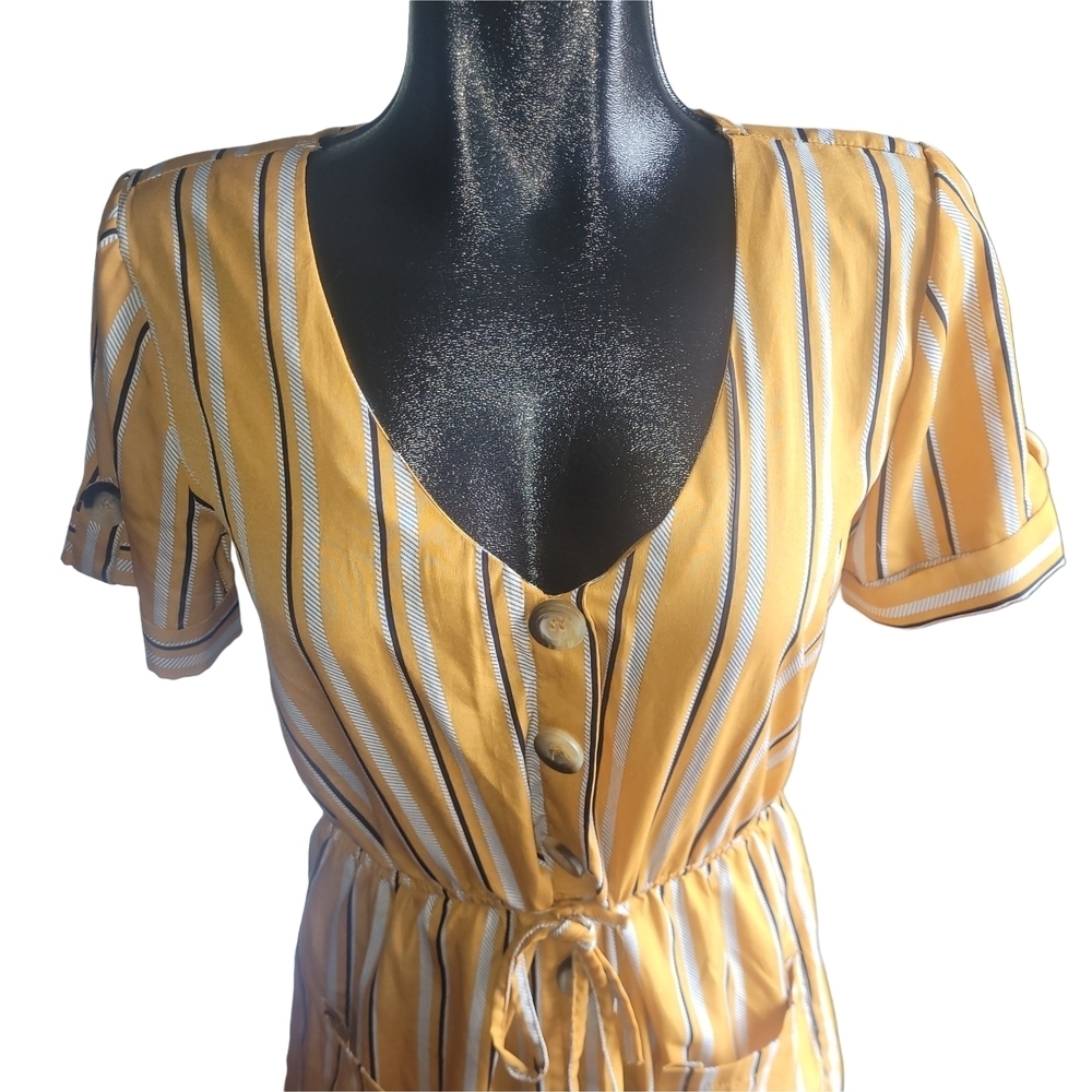 Indulge Yellow Striped Faux Button Short Sleeve Shirt Dress Size M - Picture 2 of 7